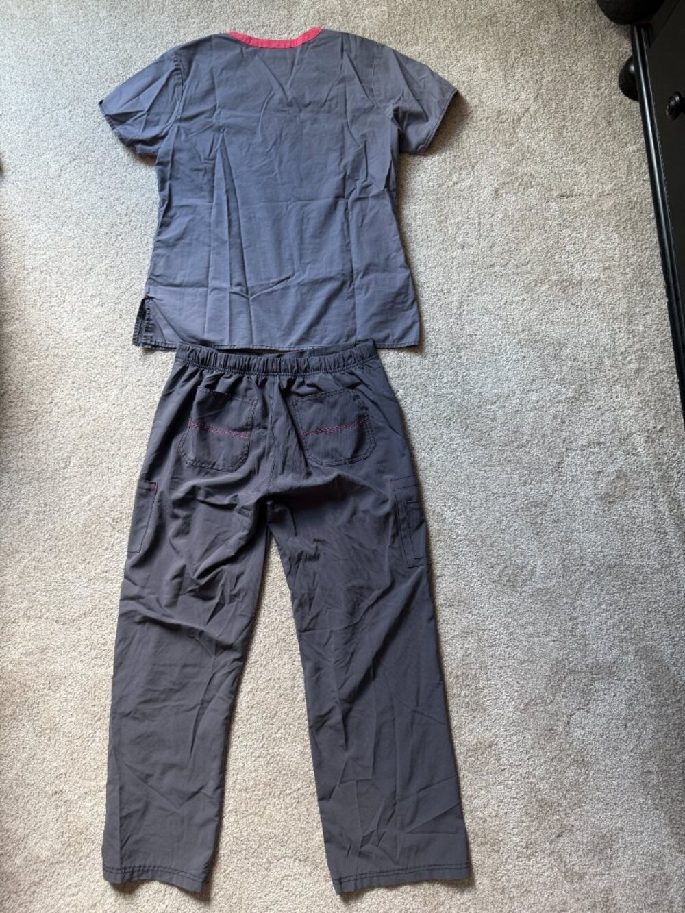 Carhartt Force Cross-Flex Gray Scrub Set Women’s Medium - Picture 6 of 6
